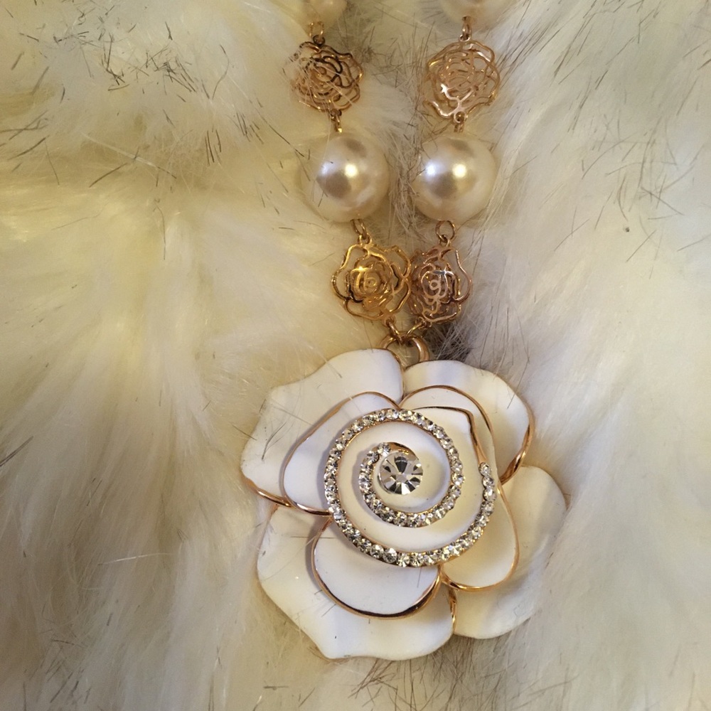 Necklace CARA NEW YORK